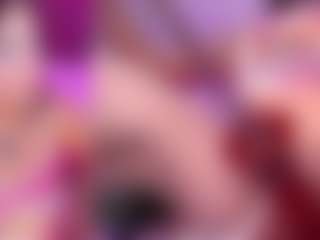 Live cam show with KittieEvaa - Cum Toys on Camsoda