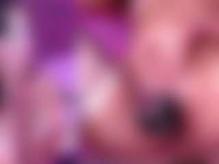 Live cam show with KittieEvaa - Fingers on crypto-cams