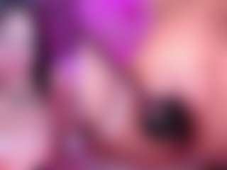 Live cam show with KittieEvaa - Teen (18+) on TastyBlacksLive