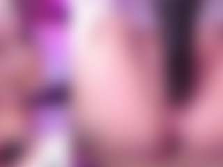 Live cam show with KittieEvaa - Control on Livezox
