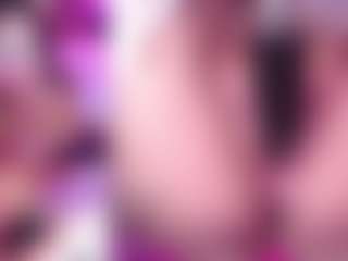 Live cam show with KittieEvaa - Small Tits Teen (18+) on Livezox