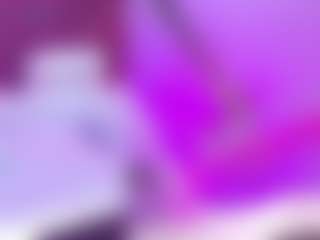 Live cam show with KittieEvaa - Skinny on liverealitysex.com