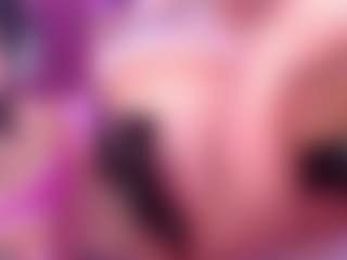 KittieEvaa's Live Sex Cam Show