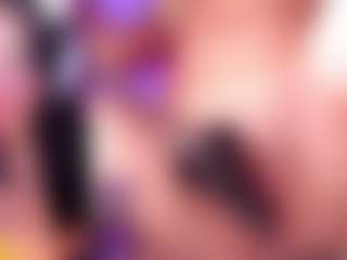 Live cam show with KittieEvaa - Dildo on madthumbs