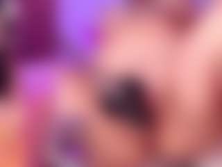 Spettacolo in cam dal vivo con KittieEvaa - Foot Fetish su Camsoda