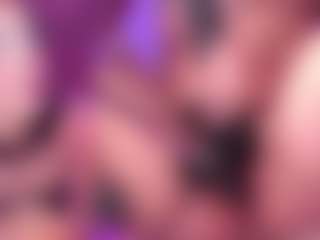 KittieEvaa's Live Sex Cam Show