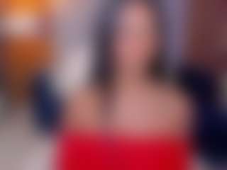 Live cam show with kylie-collins - Skinny on AdultVida.com