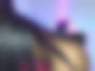 Live cam show with mia-fernand - Ebony Petite on Soda Cam