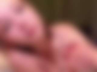 Live cam show with Emma - Genital Piercings on Camsoda