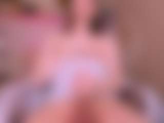 Live cam show with RoxyMorris - Orgasm on Camsoda