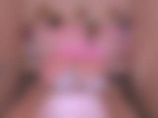 Live cam show with RoxyMorris - White on Camsoda | united states