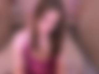 Live cam show with RoxyMorris - Brown Hair on Fling VIP Chat