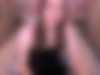 Live cam show with RoxyMorris - Arabic on Camsoda