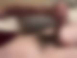 SHQQT3R's Live Sex Cam Show