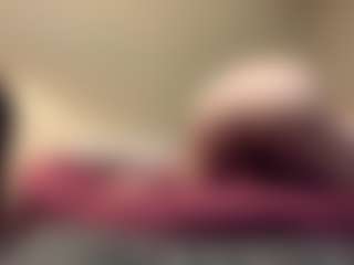 Live cam show with SHQQT3R - Brown Eyes on StripNow