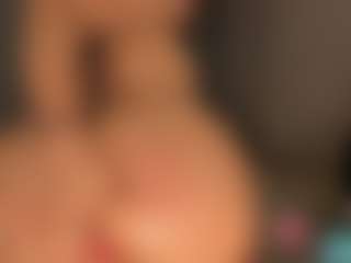 ZaraKafruni's Live Sex Cam Show