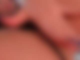 Live cam show with ZaraKafruni - Athletic Strip on CamSodaAdn