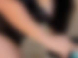 ZaraKafruni's Live Sex Cam Show