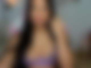 Live cam show with HaileyFlorez - Normal on TastyBlacksLive