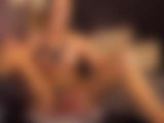 Live cam show with IreneMarlow - Joi on live18s.com