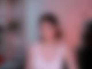 Live cam show with mikameovv - Double Penetration on Fit Hotties
