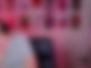 Live cam show with mikameovv - Body Massage on Camsoda
