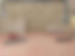 Live cam show with Noah-Pariss - Average on SquirtSoMuch