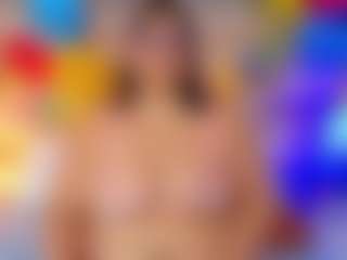 selennacooper MILF webcam performer live streaming