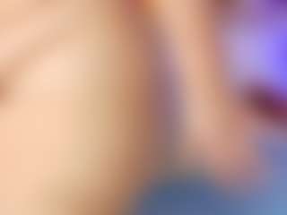 selennacooper MILF webcam performer live streaming