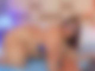 Live cam show with selennacooper - Flirt MILF on Dolls Live