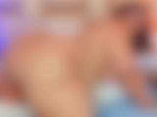 selennacooper MILF webcam performer live streaming