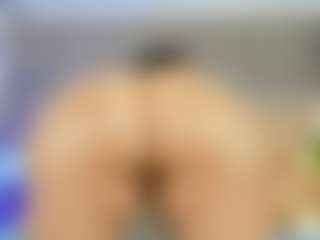 selennacooper MILF webcam performer live streaming