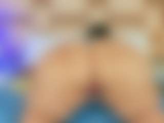 Live cam show with selennacooper - Big Ass on Mixed Magazine Live