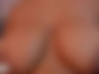 Live cam show with TinaCurly - Dildo Or Vibrator on xDating