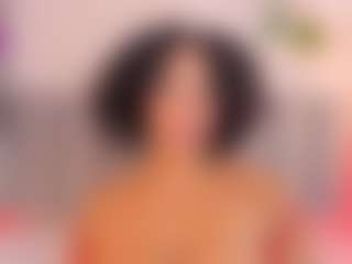 Live cam show with TinaCurly - Fingering on Milfs Live