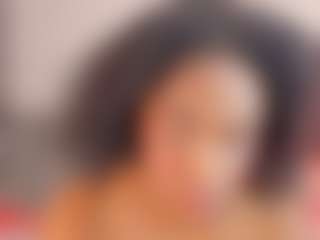 Live cam show with TinaCurly - Spanks on ObeyMaria