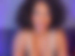 Live cam show with TinaCurly - Green Eyes on Camsoda
