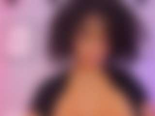 Live cam show with TinaCurly - Brown Hair on Soda Cam