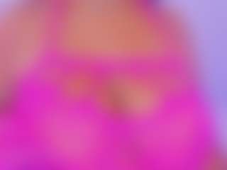 Live cam show with TinaCurly - Green Eyes on Camsoda