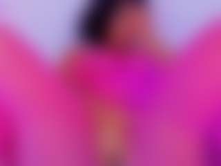 Live cam show with TinaCurly - Green Eyes on Camsoda