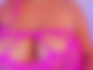 Live cam show with TinaCurly - Green Eyes on Camsoda
