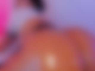 TinaCurly's Live Sex Cam Show