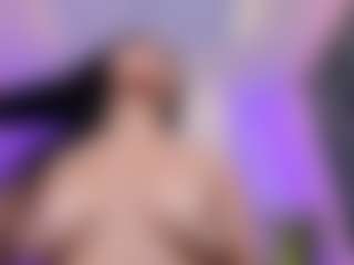 Violeta-Santanna's Live Sex Cam Show