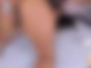 Live cam show with Violeta-Santanna - Curvy on Hubzter Live
