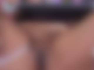 Live cam show with Violeta-Santanna - HD Curvy on pussylord.com