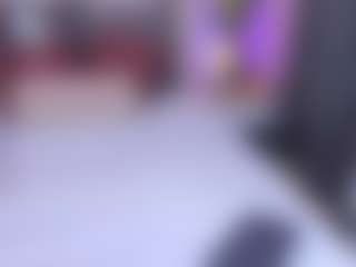 Live cam show with Violeta-Santanna - Big Tits Small Tits on Milf Play