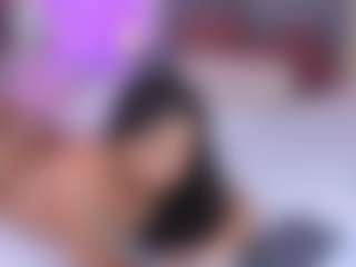 Live cam show with Violeta-Santanna - Petite on Camsoda