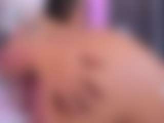 Violeta-Santanna's Live Sex Cam Show