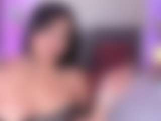 Violeta-Santanna's Live Sex Cam Show
