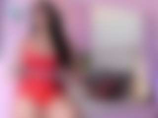 Live cam show with Violeta-Santanna - Petite on Camsoda